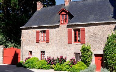 volet-battant-bois-sapin-du-nord - Sidonie